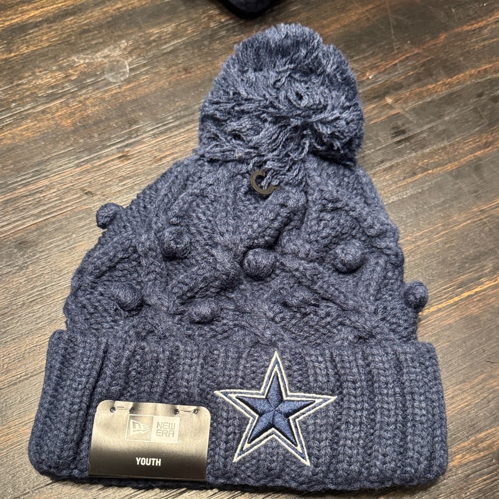 Cowboys NFL New Kids Navy Star Pom-Pom Beanie